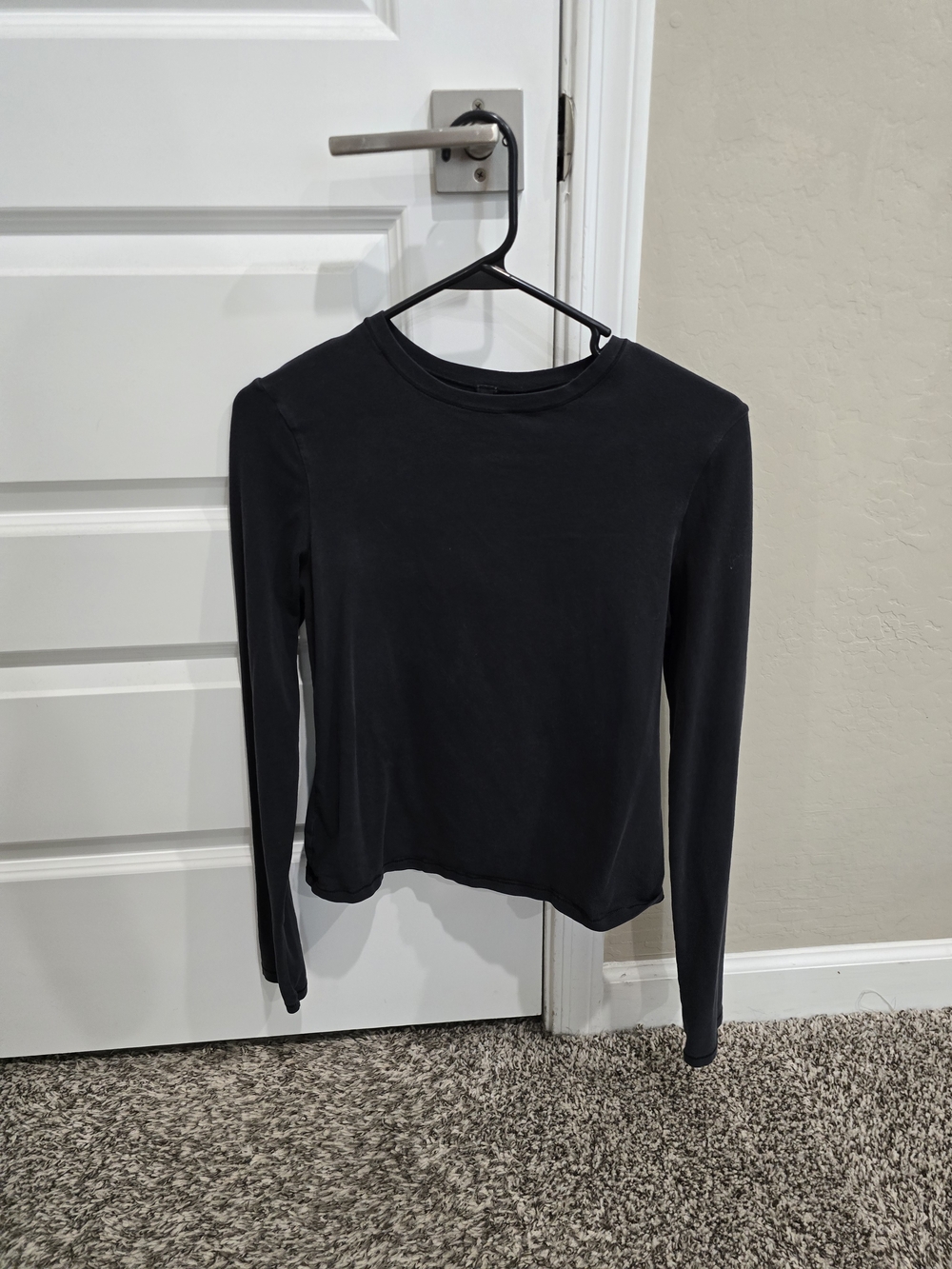 SKIMS Black Long-Sleeve Crewneck Top